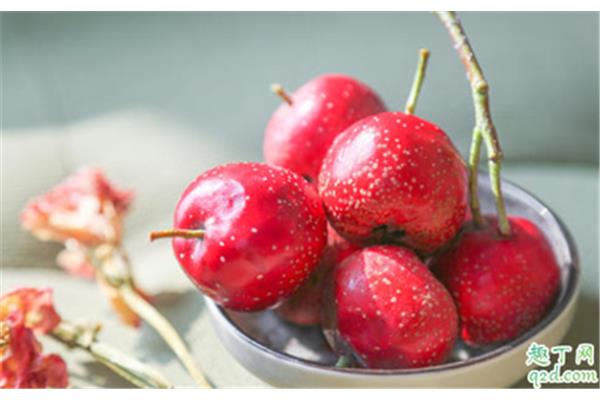 新鲜山楂可以直接吃吗?如何给孩子做鲜山楂?